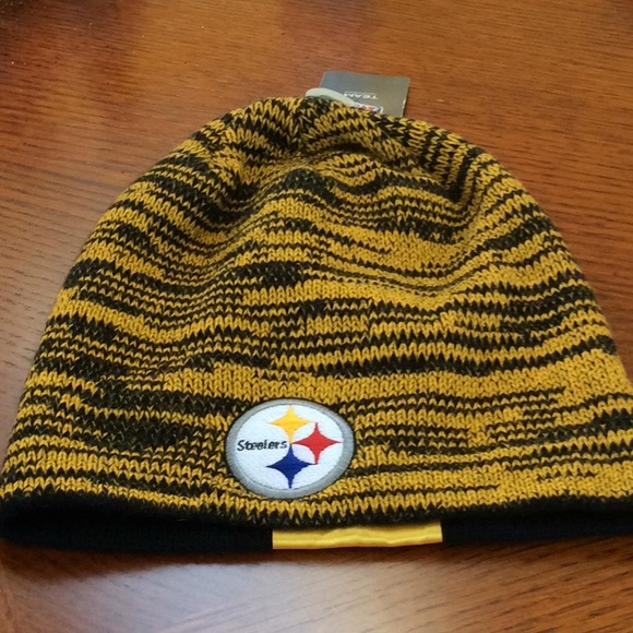 NFL Accessories - Pittsburgh Steeler beanie